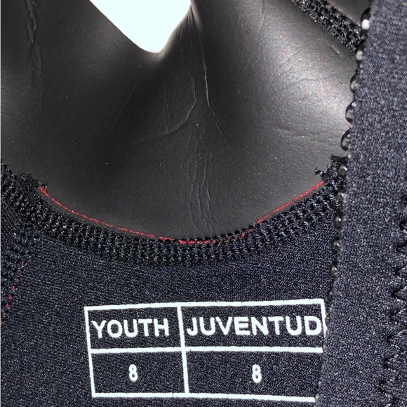 SeaDoo wetsuit youth size 8 - Picture 3 of 3